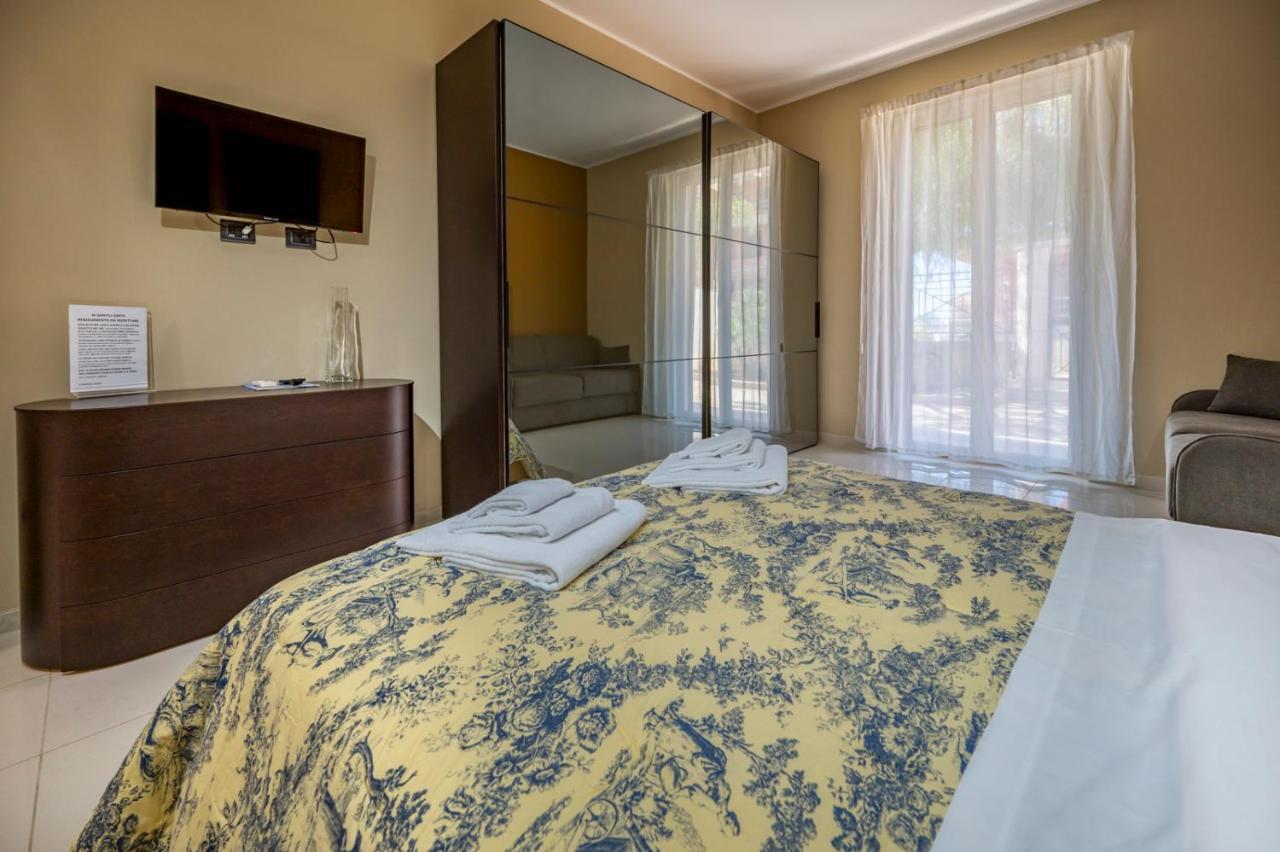 Villa Floyd Charming Rooms B&B Pachino Eksteriør bilde